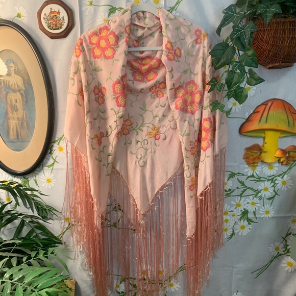 Antique Accessories - Antique French embroidered silk Stevie nicks shawl